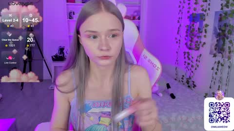 Milia online show from December 15, 2024, 8:47 pm