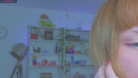 Milia online show from September 28, 2025, 9:09 pm