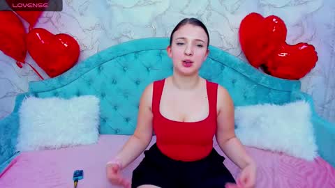 milinafox online show from February 12, 2025, 10:35 am