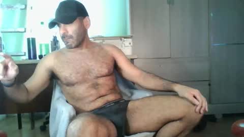 Snapshot of militaryx chatting on May 28, 2026, 12:52 am militaryx online show from May 28, 2026, 12:52 am