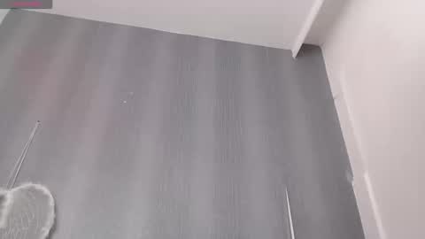 Amira online show from September 9, 2025, 12:59 pm