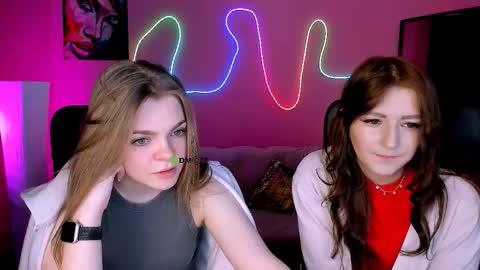 Mila online show from March 2, 2026, 8:15 pm