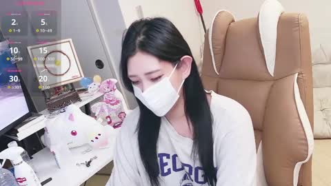 milksola online show from May 9, 2026, 5:07 pm