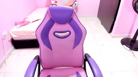 vale online show from October 25, 2025, 2:35 pm