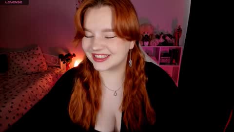 Lisa online show from November 1, 2025, 5:42 am