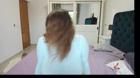 Snapshot of milkykandy chatting on September 12, 2025, 1:33 pm Livia online show from September 12, 2025, 1:33 pm