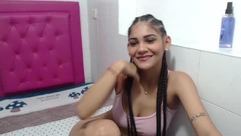 milkyway_18 online show from January 21, 2025, 12:29 pm