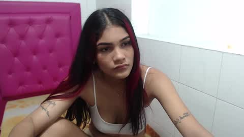 milkyway_18 online show from February 18, 2025, 12:39 pm