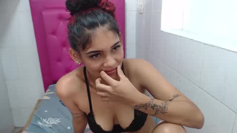 milkyway_18 online show from March 9, 2025, 7:05 pm