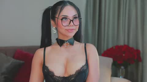 MillaBelle online show from March 24, 2026, 2:05 am