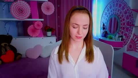 Milana online show from April 1, 2026, 8:50 pm