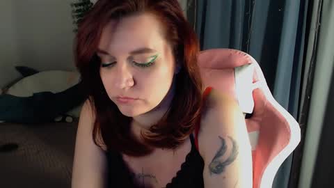 Milla online show from December 8, 2024, 9:41 pm