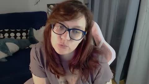 Snapshot of millapoolys chatting on July 26, 2026, 6:15 pm Milla online show from July 26, 2026, 6:15 pm