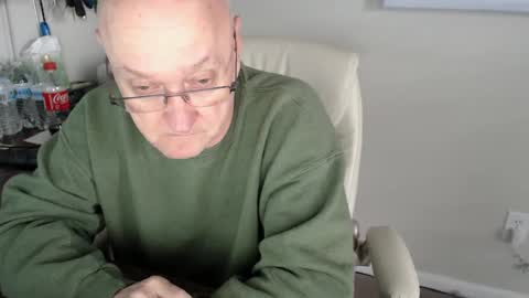 millenium0129 online show from December 19, 2024, 4:13 pm