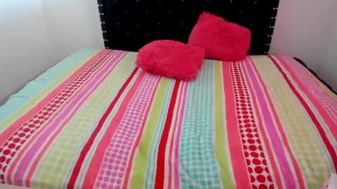 miller_hot12 online show from January 27, 2025, 2:02 pm