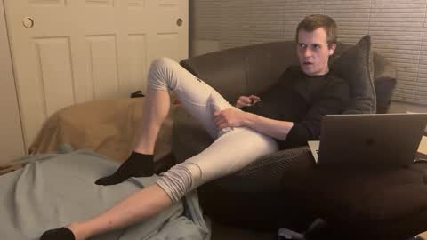 SlimnHungOH online show from December 21, 2024, 8:07 am