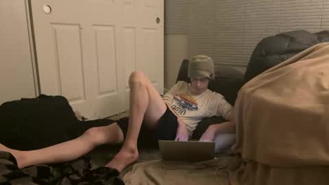 SlimnHungOH online show from February 6, 2025, 11:04 pm