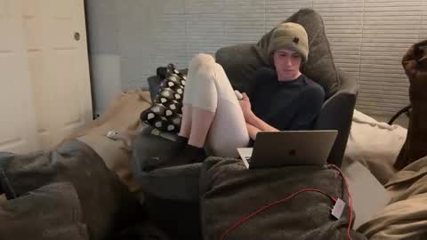 SlimnHungOH online show from February 22, 2025, 2:17 am