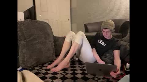 SlimnHungOH online show from February 25, 2025, 8:25 am