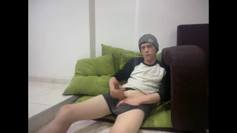 SlimnHungOH online show from November 4, 2025, 1:05 am