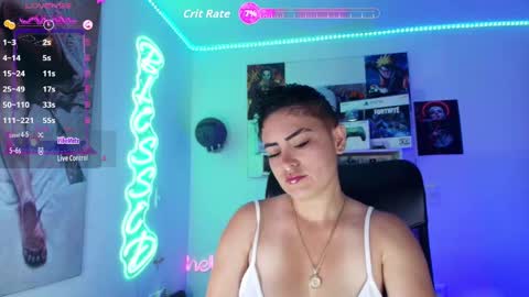 Im girl my name is Johana  online show from October 6, 2025, 2:58 pm