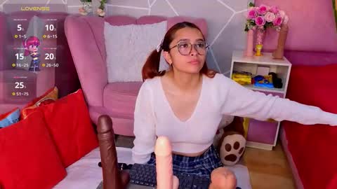 milleyjones_ online show from November 10, 2025, 8:52 pm