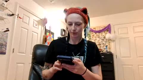 Snapshot of milleymay chatting on July 15, 2026, 3:50 pm milleymay online show from July 15, 2026, 3:50 pm