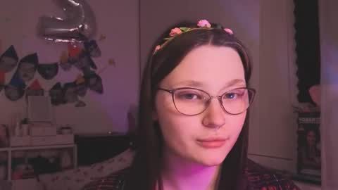 Millie online show from February 20, 2026, 7:03 pm