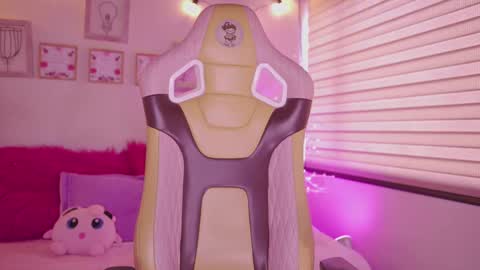 MILLY online show from February 4, 2026, 7:20 pm