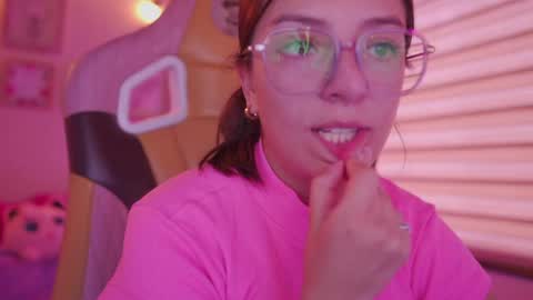 Snapshot of milly_kenner chatting on June 9, 2026, 8:31 pm MILLY online show from June 9, 2026, 8:31 pm
