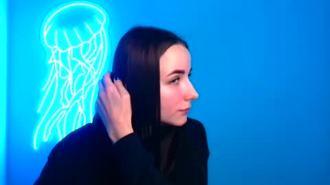 Snapshot of milly_liss chatting on December 20, 2024, 7:12 am Milly online show from December 20, 2024, 7:12 am