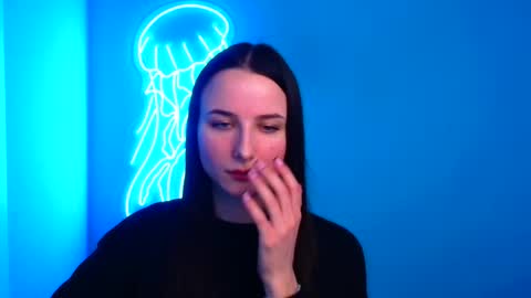 Snapshot of milly_liss chatting on February 18, 2025, 9:43 am Milly online show from February 18, 2025, 9:43 am