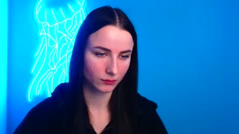 Snapshot of milly_liss chatting on March 4, 2025, 9:18 am Milly online show from March 4, 2025, 9:18 am