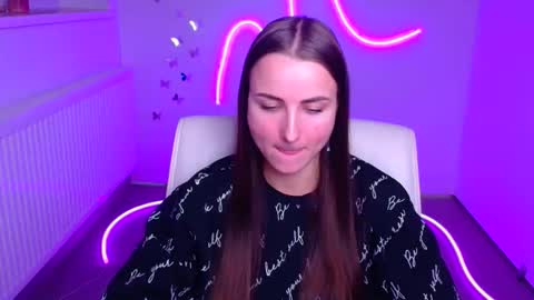 Milly online show from December 1, 2025, 12:21 pm