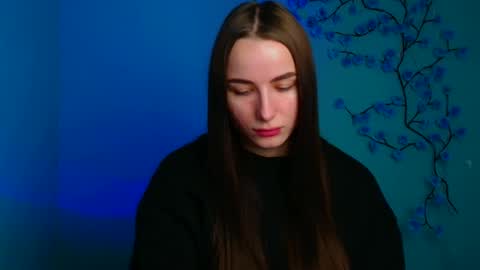 Milly online show from February 13, 2026, 6:53 am