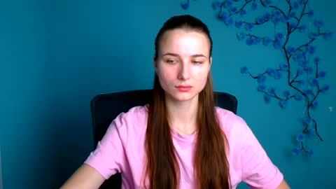 Snapshot of milly_liss chatting on June 18, 2026, 5:41 am Milly online show from June 18, 2026, 5:41 am