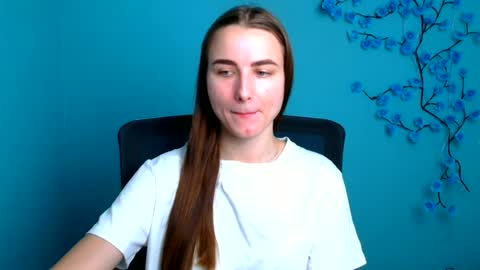 Snapshot of milly_liss chatting on June 23, 2026, 6:00 am Milly online show from June 23, 2026, 6:00 am