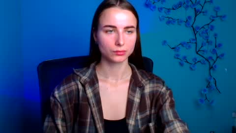 Snapshot of milly_liss chatting on July 14, 2026, 5:34 am Milly online show from July 14, 2026, 5:34 am