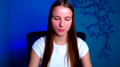Snapshot of milly_liss chatting on July 23, 2026, 5:49 am Milly online show from July 23, 2026, 5:49 am