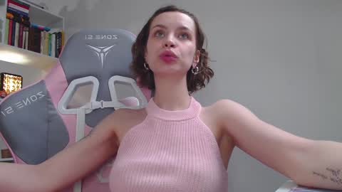 Milly online show from February 2, 2025, 11:19 am