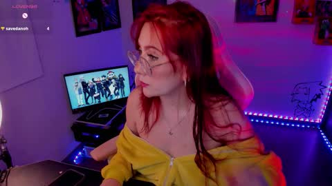 Snapshot of milly_yako chatting on September 25, 2025, 3:10 am Monkey D Maddie online show from September 25, 2025, 3:10 am