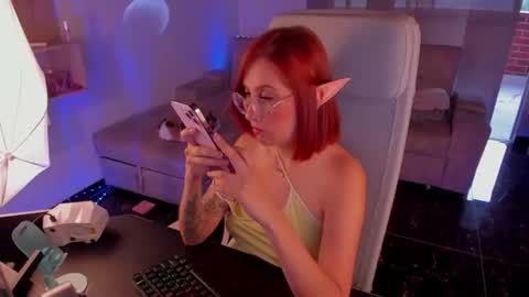 Snapshot of milly_yako chatting on June 10, 2026, 10:41 pm Monkey D Maddie online show from June 10, 2026, 10:41 pm