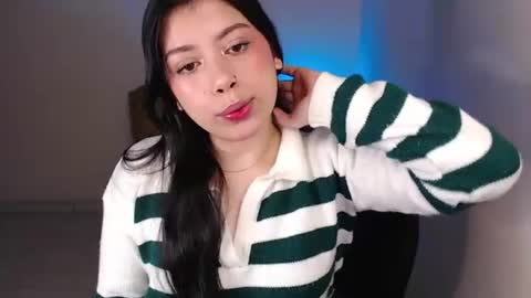 Snapshot of millyx_ chatting on July 6, 2026, 11:40 pm Emily online show from July 6, 2026, 11:40 pm