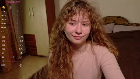Snapshot of milounee chatting on May 5, 2026, 9:45 pm milounee online show from May 5, 2026, 9:45 pm