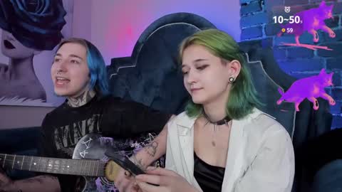 milten_trish online show from January 31, 2025, 9:37 pm