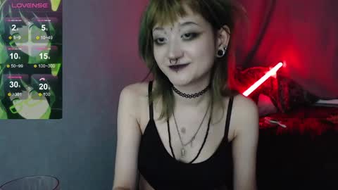milten_trish online show from April 10, 2026, 2:17 am