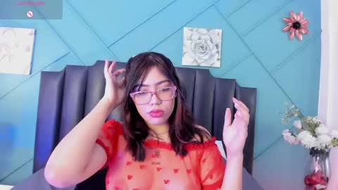 MiLu online show from April 25, 2026, 11:57 am