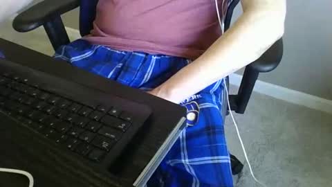 milwaukeebadger24 online show from January 31, 2025, 8:43 pm