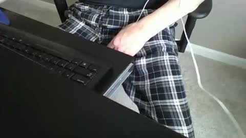 milwaukeebadger24 online show from February 14, 2025, 10:04 pm