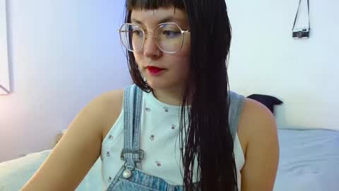 mily_baker online show from December 23, 2024, 5:43 pm